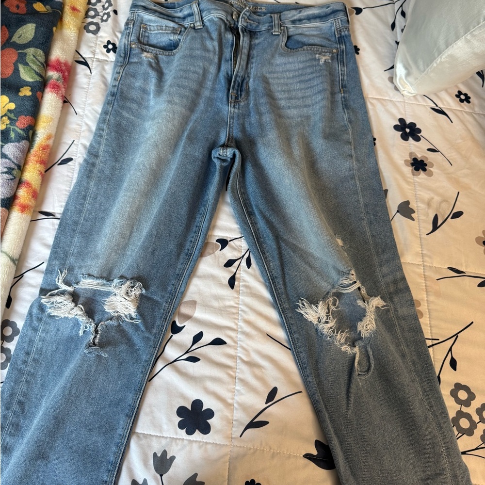 American Eagle Outfitters Light Blue Distressed Straight Leg Jeans